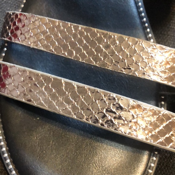 Ladies sandals - Picture 3 of 5